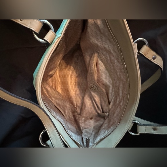 Large capacity purse - Picture 6 of 6